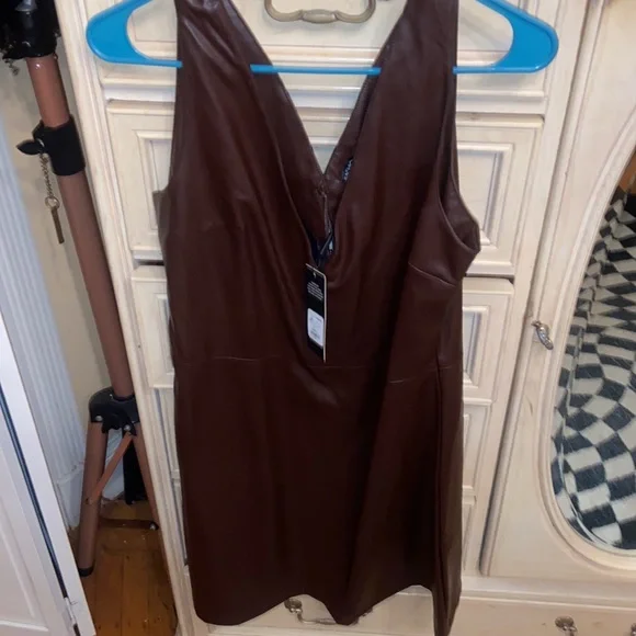 Real or Faux leather mini dress - Picture 4 of 5